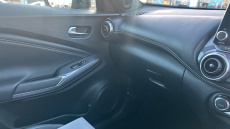 Nissan Juke 1.0 DiG-T 114 N-Connecta 5dr Petrol Hatchback